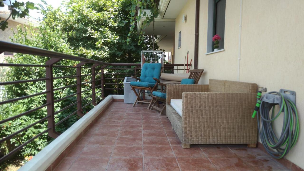 Garden Maisonnette 2-bedrooms Sleeps 6 Adults 200m From Sandy Appartement *