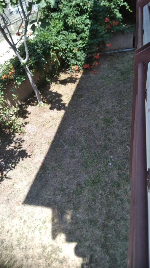 Garden Maisonnette 2-bedrooms Sleeps 6 Adults 200m From Sandy Appartement